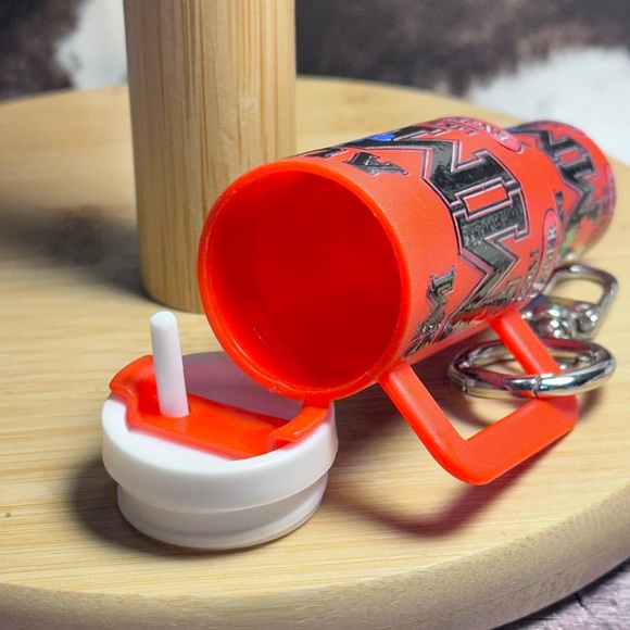 Red Autism Awareness Keychain - Picture 2 of 2